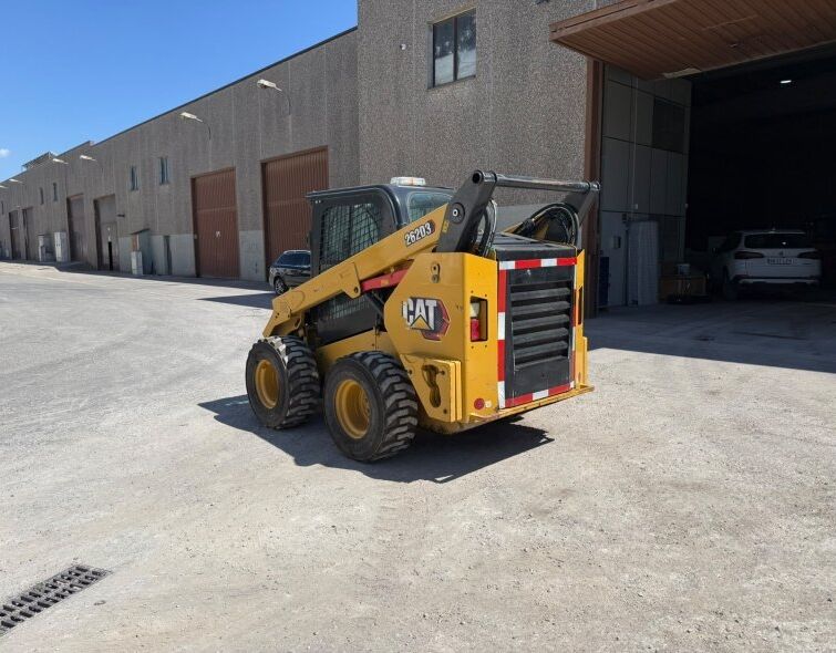 CATERPILLAR  262D3 **MAKELLOS**